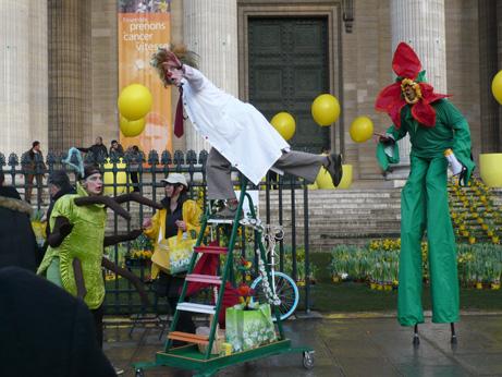 La cie Bonhomme au Panthéon - un jardin pour la vie 2008