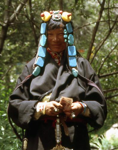 tibetaine-aux-turquoises.1207641571.jpg