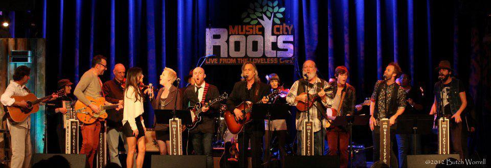 Nikki Reed au Concert 