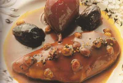 Le suprême de poule faisane au poivre et aux fruits