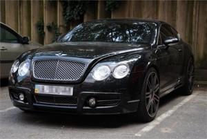 Eto’o: 75.000€ pour son ancienne Bentley