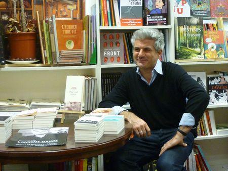 Cadeau, c'est Noël ! Laurent Gaudé rien que pour vous ! P1170737