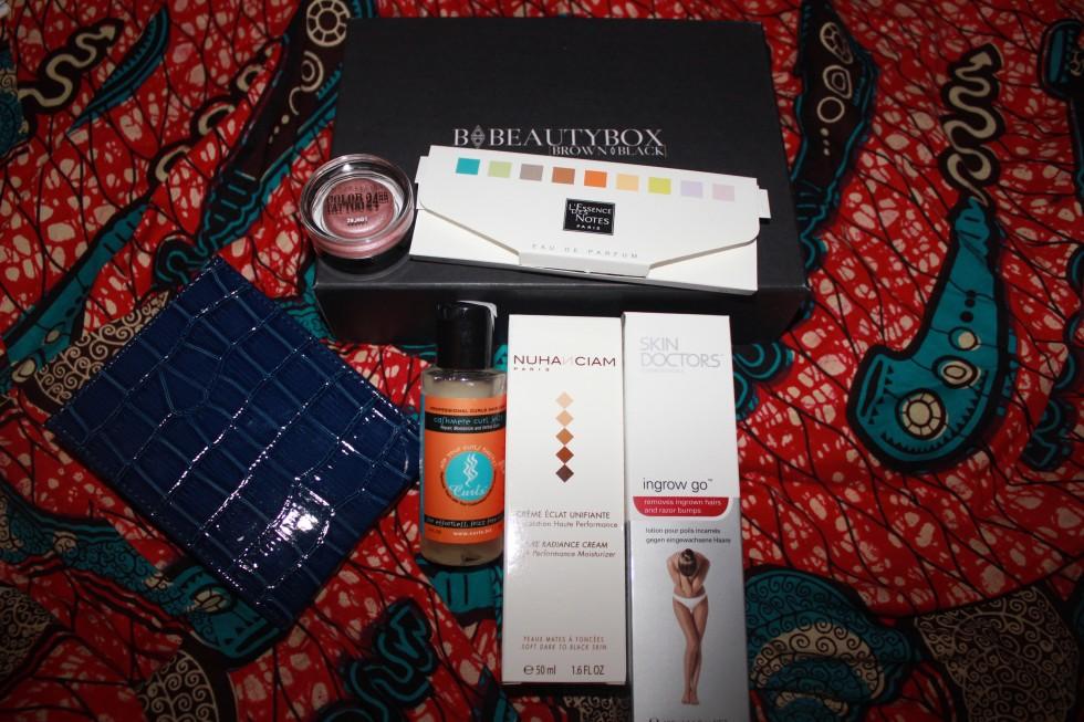 Looks de fêtes, cadeaux et un petit mot pour 2013.