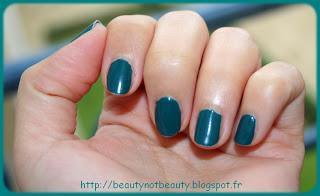 Fashion Make.up n°6, LE dupe de Jade is the New Black de OPI