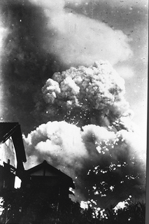 Nucléaire : U.S.A. et U.R.S.S... Explosions ! (1 de 3)