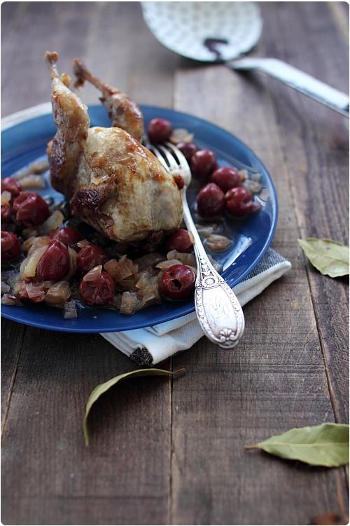 Cailles dorées au sirop dérable et griottes