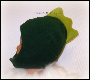 2012-12-30.2a Bonnet crête vert en polaire