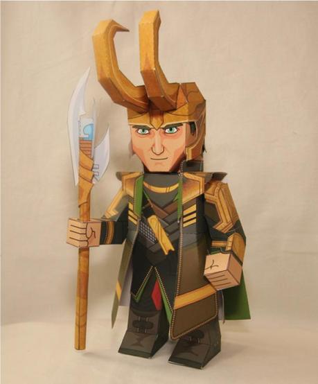 Loki en papercraft de Xavier Gale-Sides