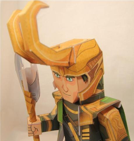 Loki en papercraft de Xavier Gale-Sides