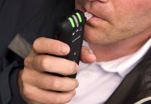 Éthylomètres obligatoires: le Québec observe la France