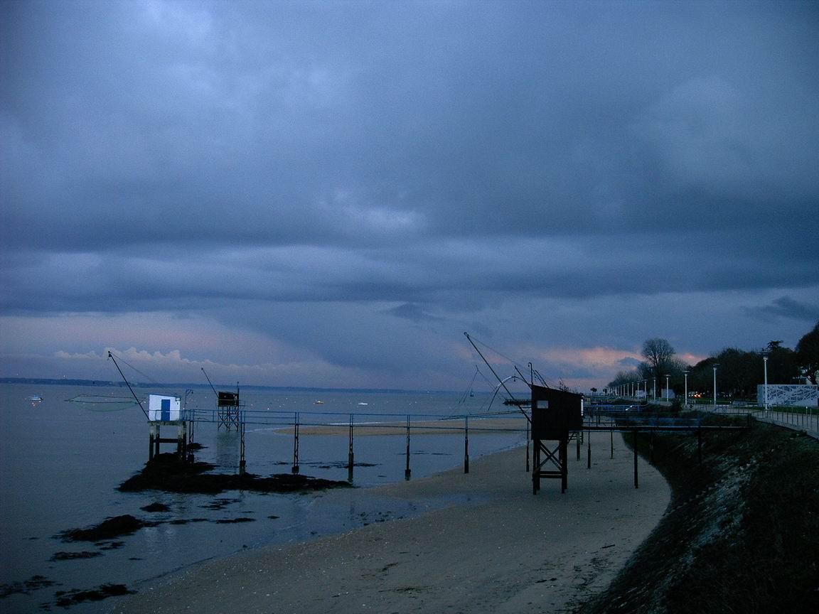 les mots viennent à nous