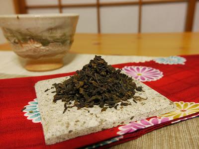 Thé noir de Warashina, où l'union fait la force