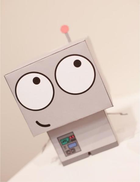 Baby Robot Friend de Drew Tetz