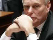 Réduire pauvreté mauvaises mesures d'Ayrault
