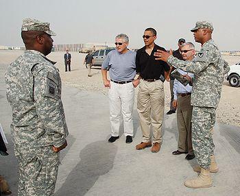 Barack Obama et Chuck Hagel au Kowait 