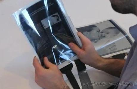 CES 2013 : Intel présente un prototype de tablette avec écran flexible, la PaperTab