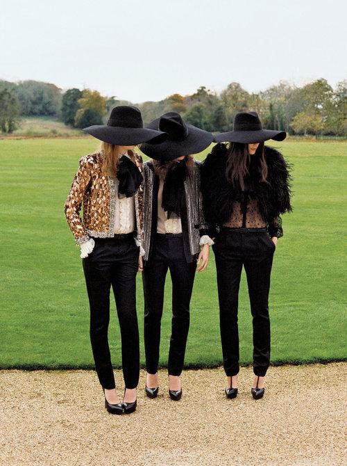 styleite:

The Saint Laurent girls.

Vogue UK, February 2013