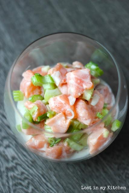 Tartare de saumon au lait de coco et céleri