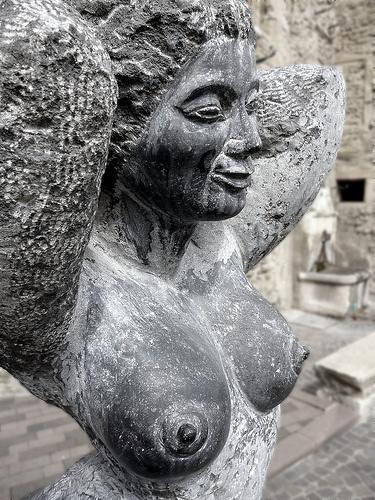 Buste de statue de femme