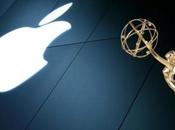 2013: Apple reçoit Emmy Awards...