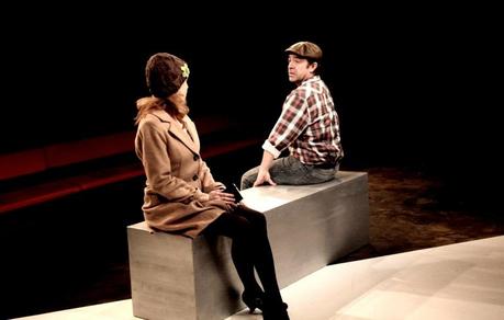 Le mec de la  tombe d'à côté