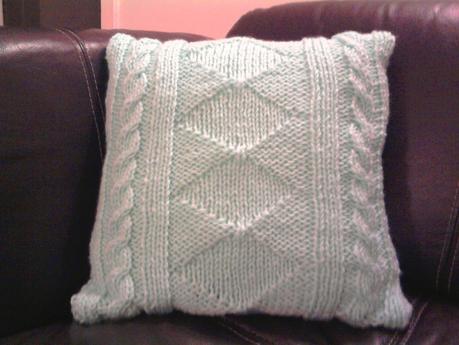 Coussin tricot a Little Market Soldes 2013 Wishlist de la Décorruptible