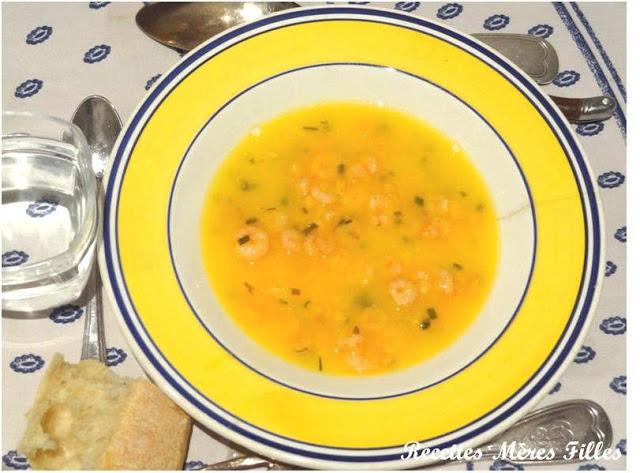 La recette Crevettes : Soupe à l'orange et aux crevettes