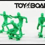 Le retour des petits soldats verts en mode Skaters!