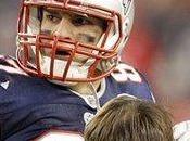 Miettes Lundi: Gronkowski, Kenny Britt plus...