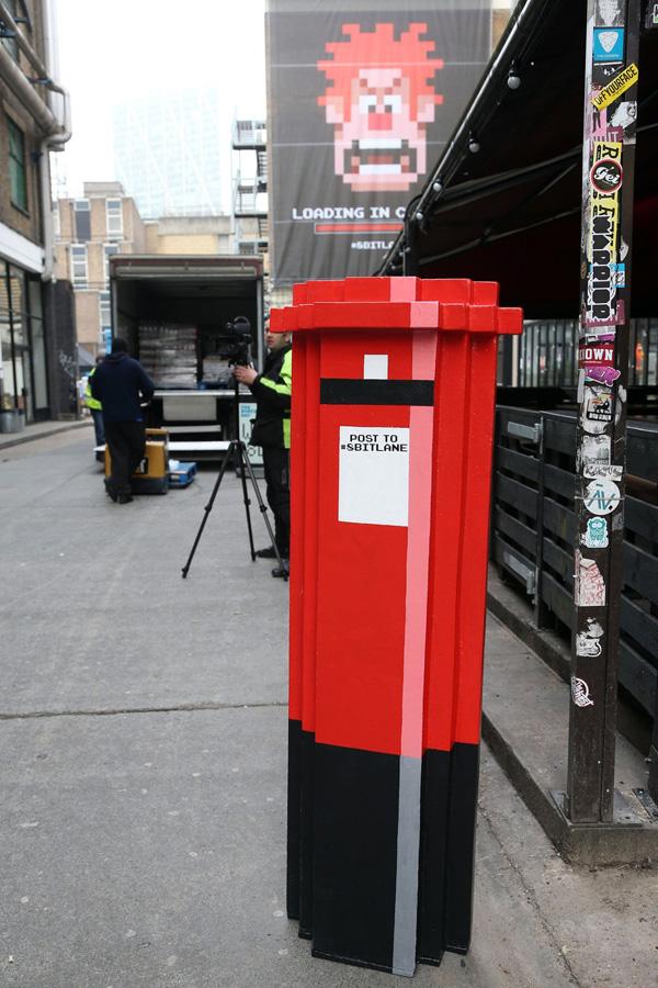 Une opé de street marketing transforme une rue de Londres en 8-bit