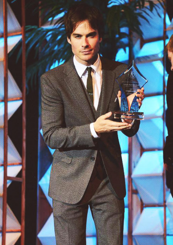 393113_373816166047035_688666567_n