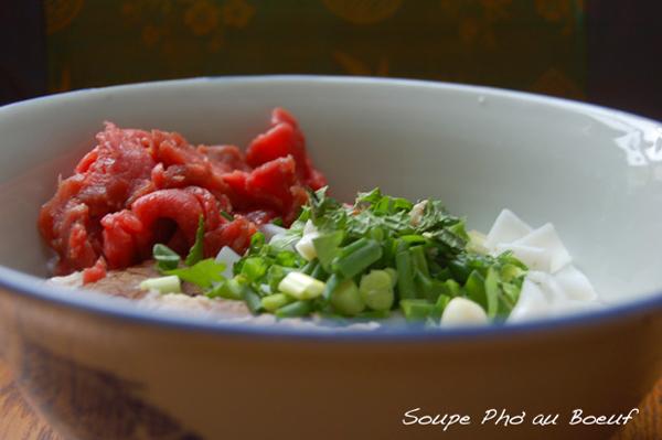 Allumer le Pho, pour 12 personnes