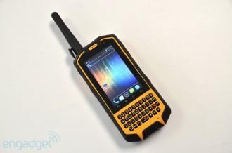 Runbo X5, X3 et X1 des androphones sous formes de talky walky runbo-x3-2013-01-11