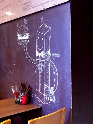 Au menu ? Un pied de Mammouth