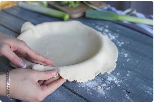 Tarte aux poireaux à la moutarde à lancienne