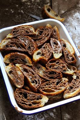 Des livres et des livres, mes coups d'cœur de 2012 ! Nigellaaaaa Lawson et comme un pudding aux pains au chocolat à dévorer…