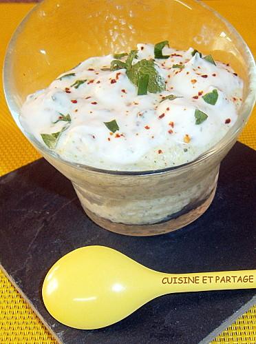 VERRINE-MOUSSE-DE-COURGETTE-SAUCE-AUX-HERBES.jpg