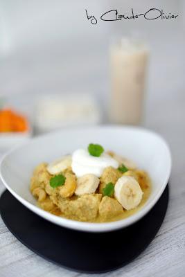 Je vais prendre un Narial curry et un Chai s'il vous plait !