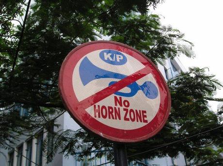 No Horn Zone - Calcutta