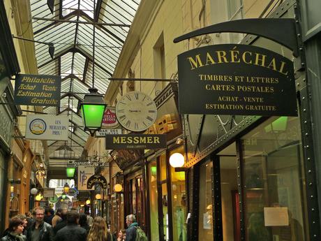 880. Promenades parisiennes #1 880. Promenades parisiennes #1