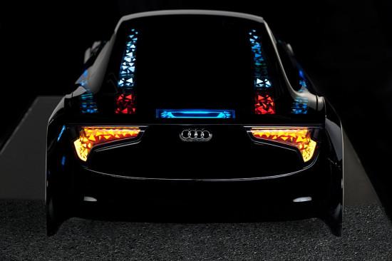 Image audi oled technology 1 550x366   Audi OLED technology