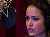 Alice David (Bref) donne voix Lara Croft