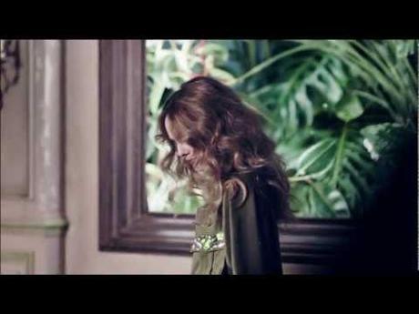 Conscious : Vanessa Paradis est éco-responsable pour H Image de prévisualisation YouTube