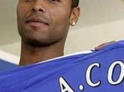 Chelsea Cole prolonge d’un