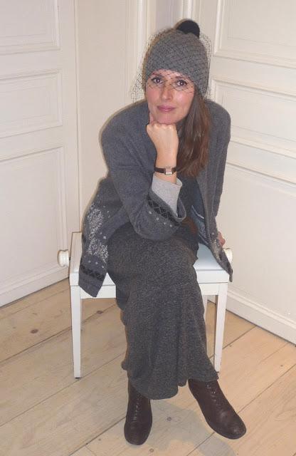 LOOK DU JOUR: FIFTY SHADES OF GREY...BY HAYLEY