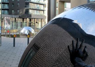 Les boules géantes de Leeds et le portrait de Harrogate