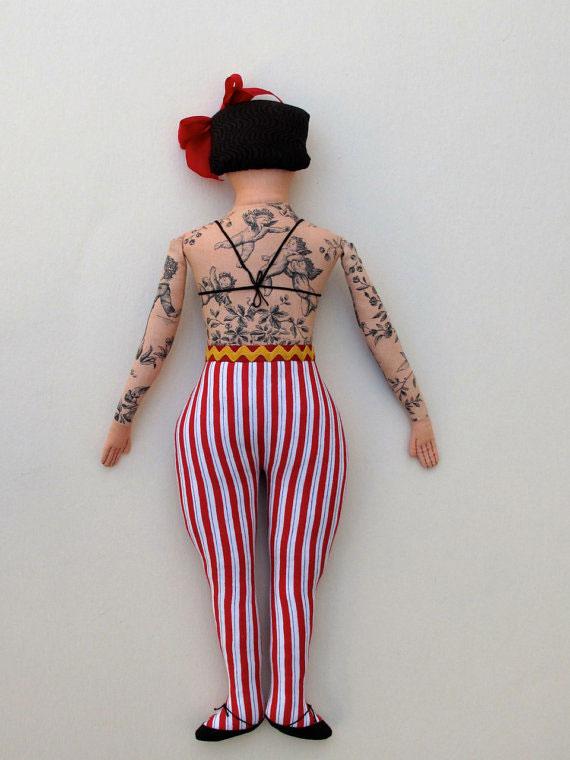 Poupées d'art toutées par Mimi Kirchner