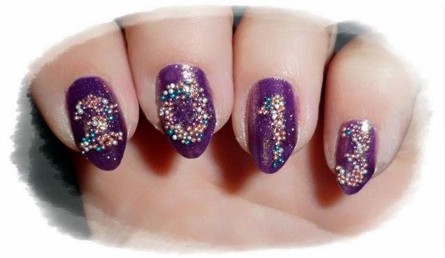 Quand mes ongles se joignent à moi pour vous souhaiter la Bonne Année !