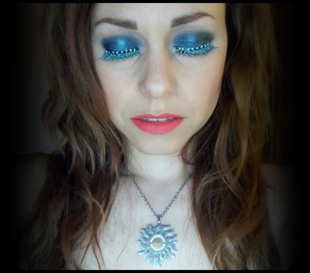 Mes Faux-cils pour les Fêtes, je les fais moi-même !