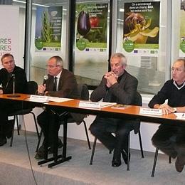 Ph. Lassale Saint-Jean, Président Arbio, D. Graciet, Président CRAA, J-P. Reynaud, Vice Président Conseil Régional Aquitaine en charge de l'agriculture, B. Artigue, Président Chambre agriculture 33